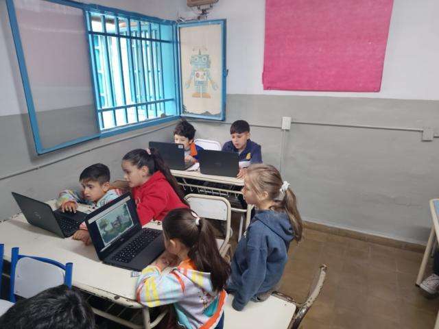 00- WhatsApp Image 2025-10-18 at 11.17.39